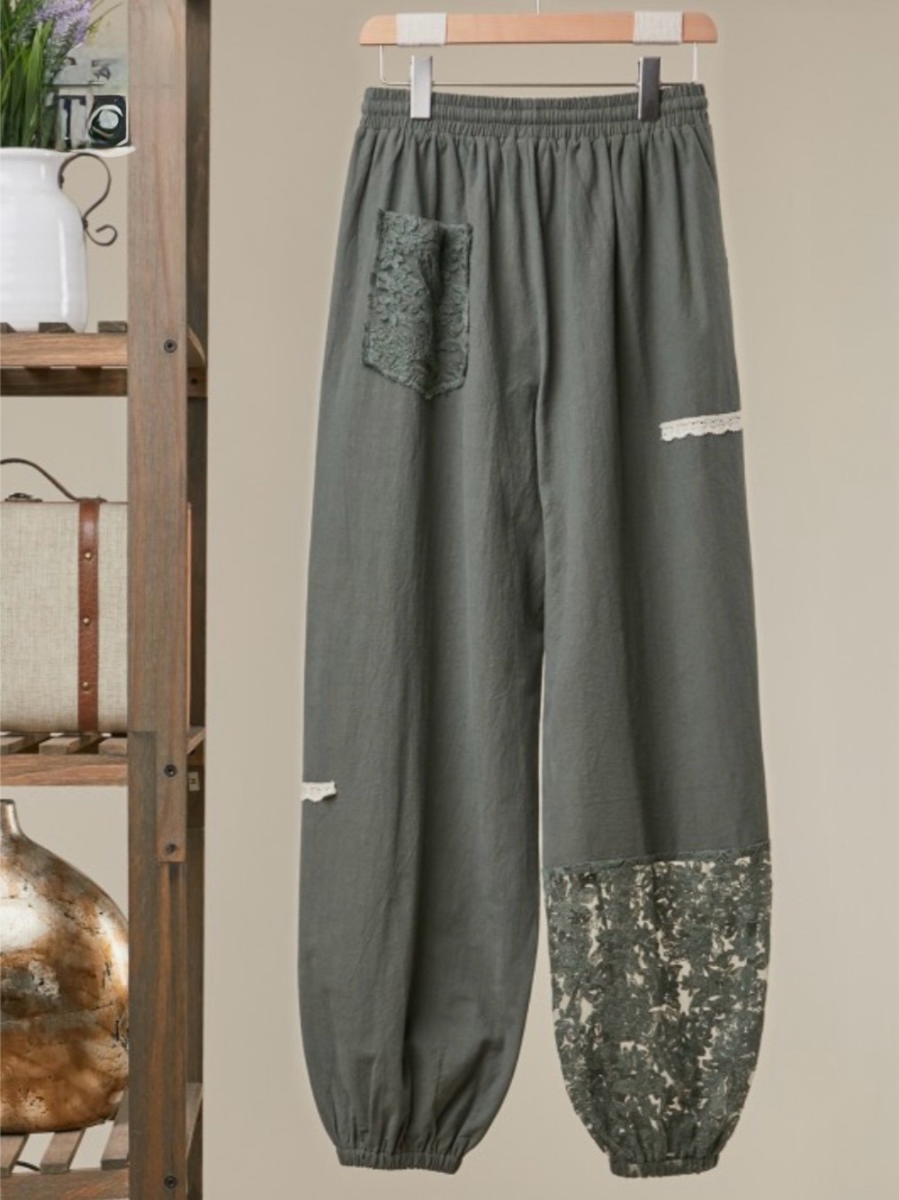 Mello Boho Lace-Trim Elastic Waist Pants - Green - Picture 2 of 2